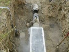 凍結後、配管切断状況